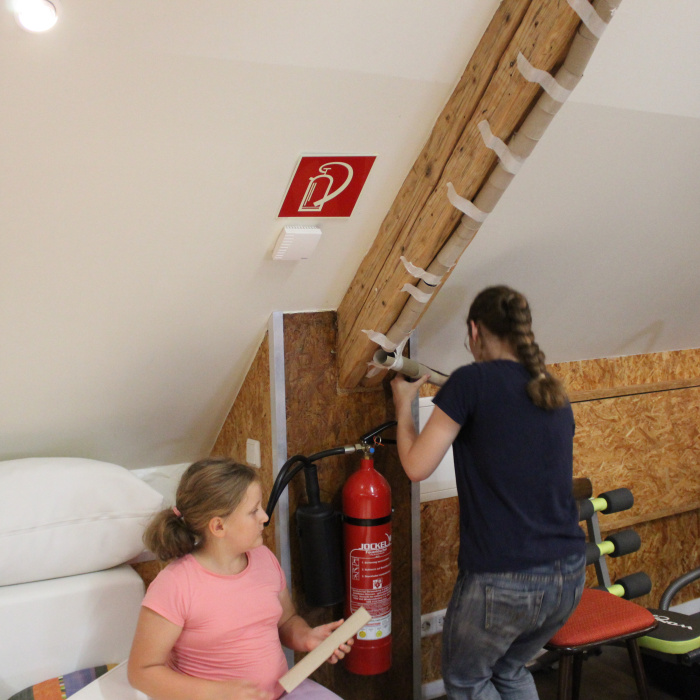 Kreative Bauaktion: Aus Mauern Brücken bauen (Tag 3)